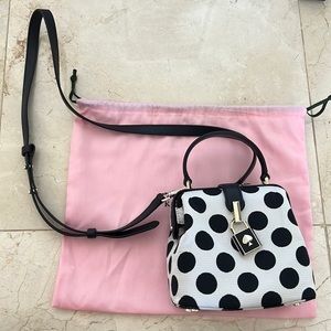 Kate Spade black and white crossbody, NEW in perfect condition